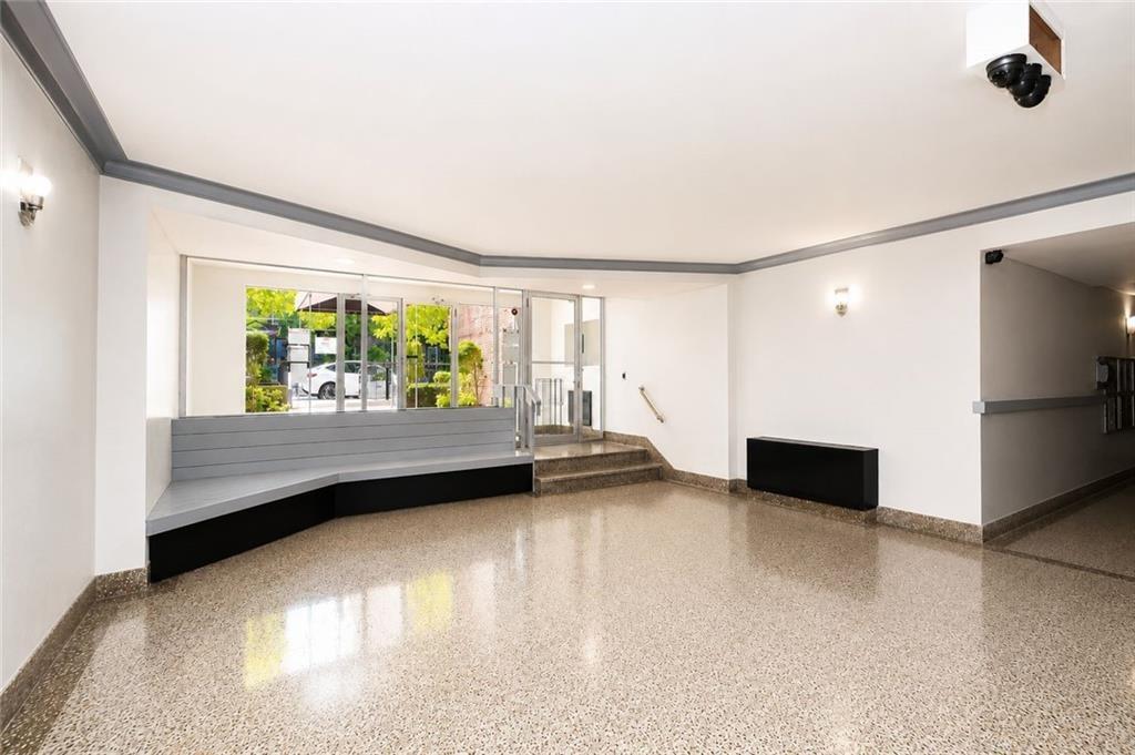 9040 Ft Hamilton Bay Ridge 11209 New York photo