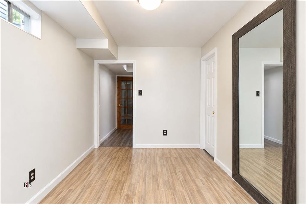 458 Morningstar Port Richmond 10303 New York photo
