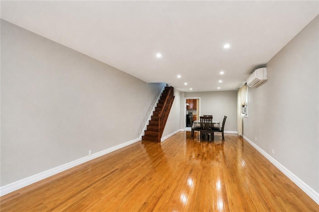 1515 East 52nd Old Mill Basin 11234 New York photo