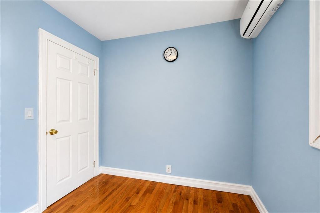 1515 East 52nd Old Mill Basin 11234 New York photo