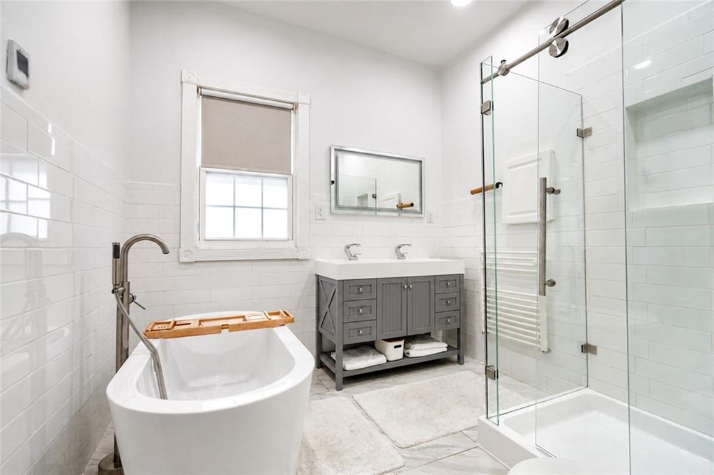 1112 Beverley Ditmas Park 11218 New York photo