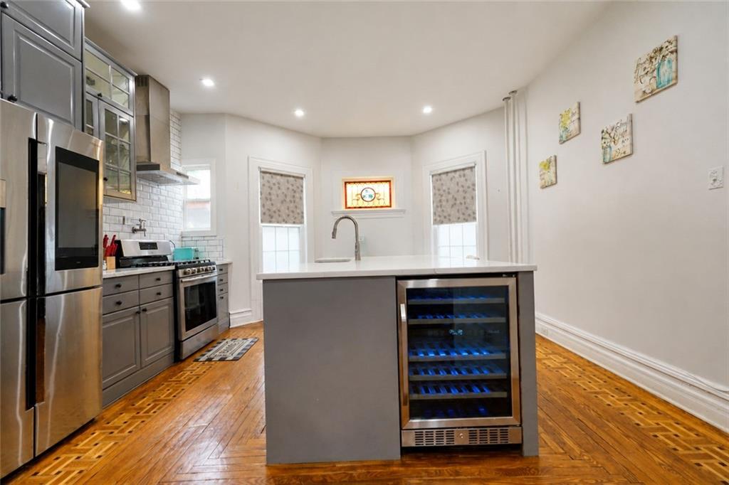 1112 Beverley Ditmas Park 11218 New York photo