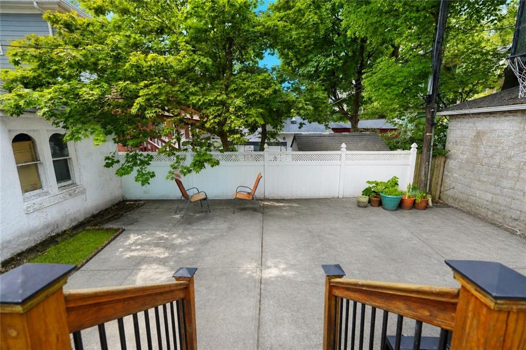 1112 Beverley Ditmas Park 11218 New York photo