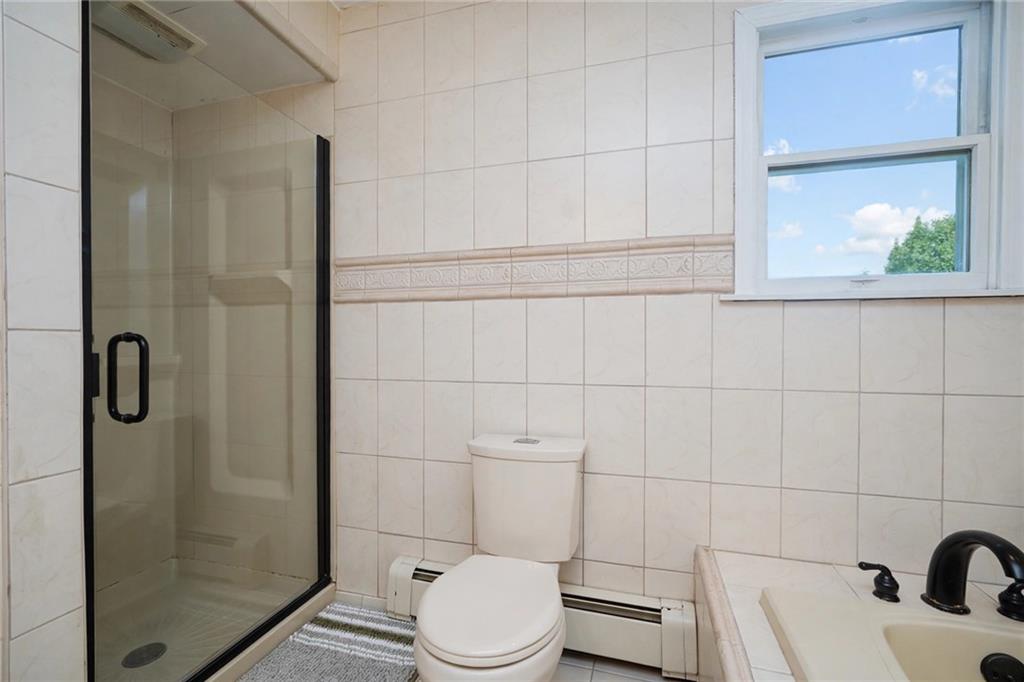 173 Fisher Tottenville 10307 New York photo