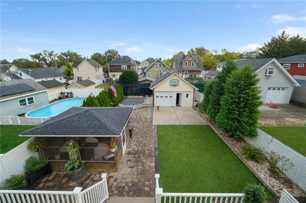 173 Fisher Tottenville 10307 New York photo