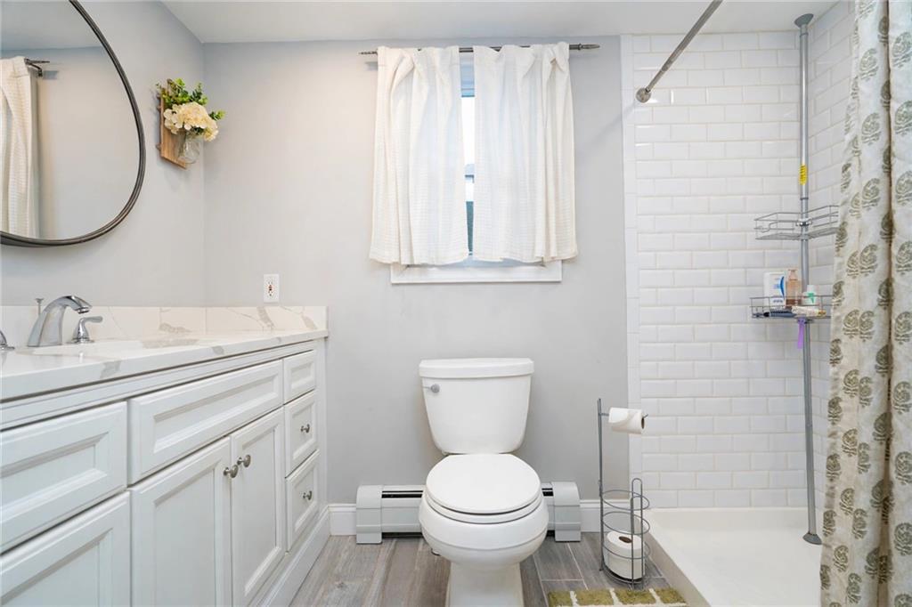 173 Fisher Tottenville 10307 New York photo