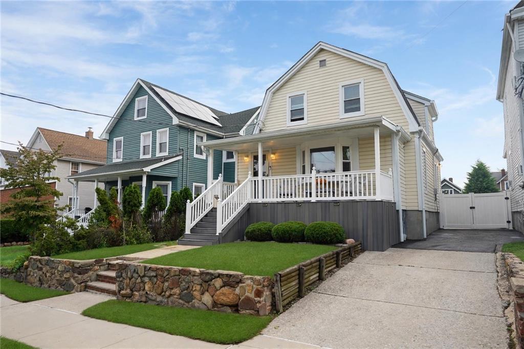 https://benbayrealty.s3.amazonaws.com/brooklynmls/504961/PhotoSep292026115506AM33jpg