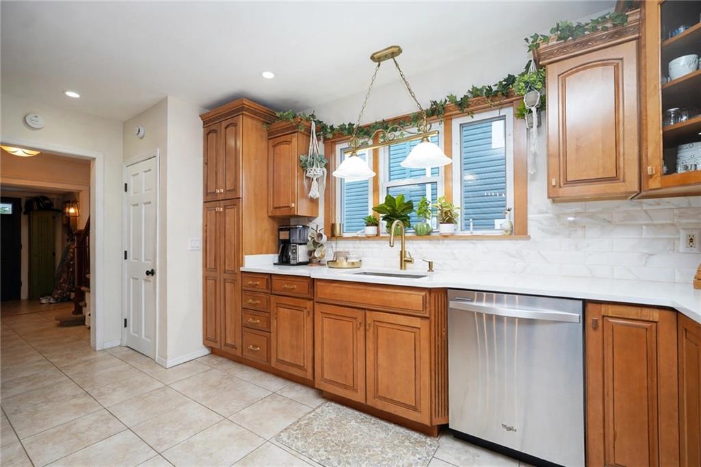 173 Fisher Tottenville 10307 New York photo