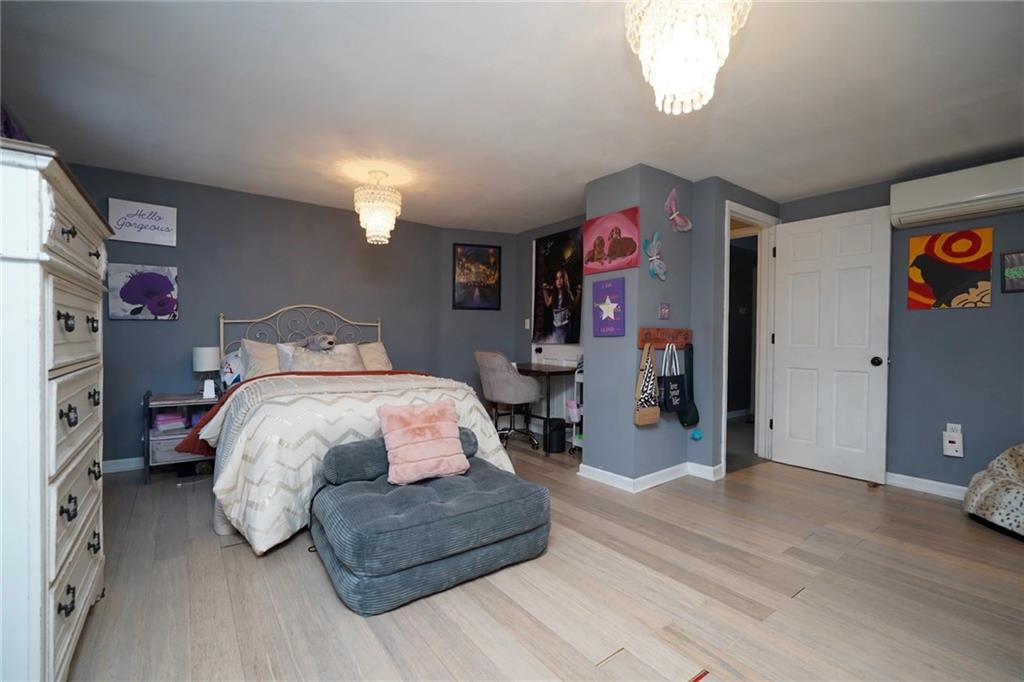 173 Fisher Tottenville 10307 New York photo