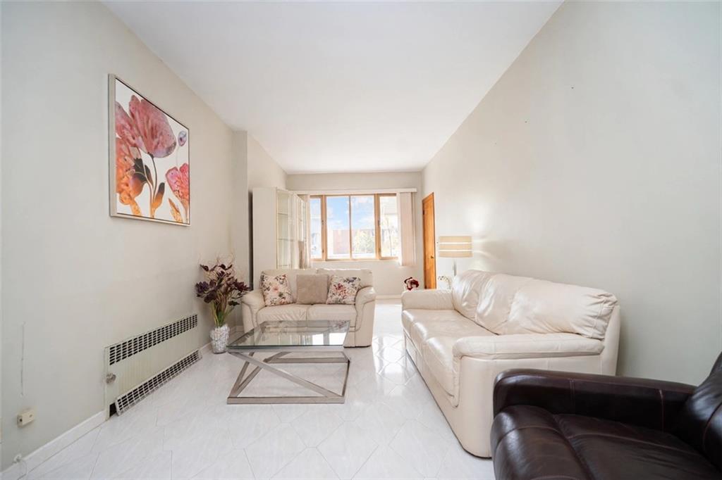 2122 West 9th Gravesend 11223 New York photo