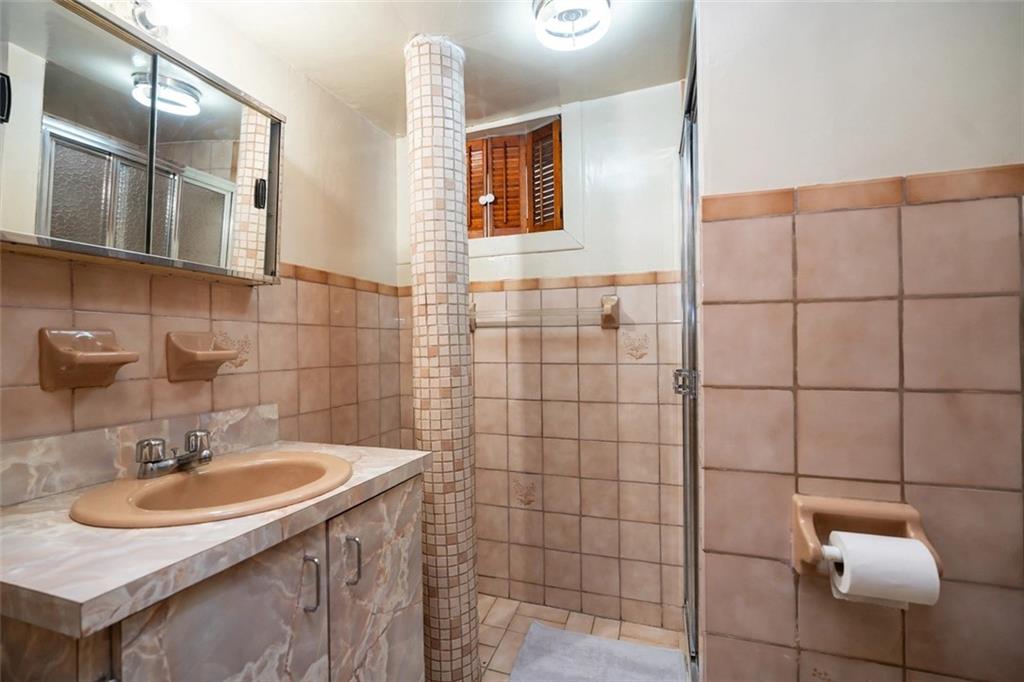 2122 West 9th Gravesend 11223 New York photo