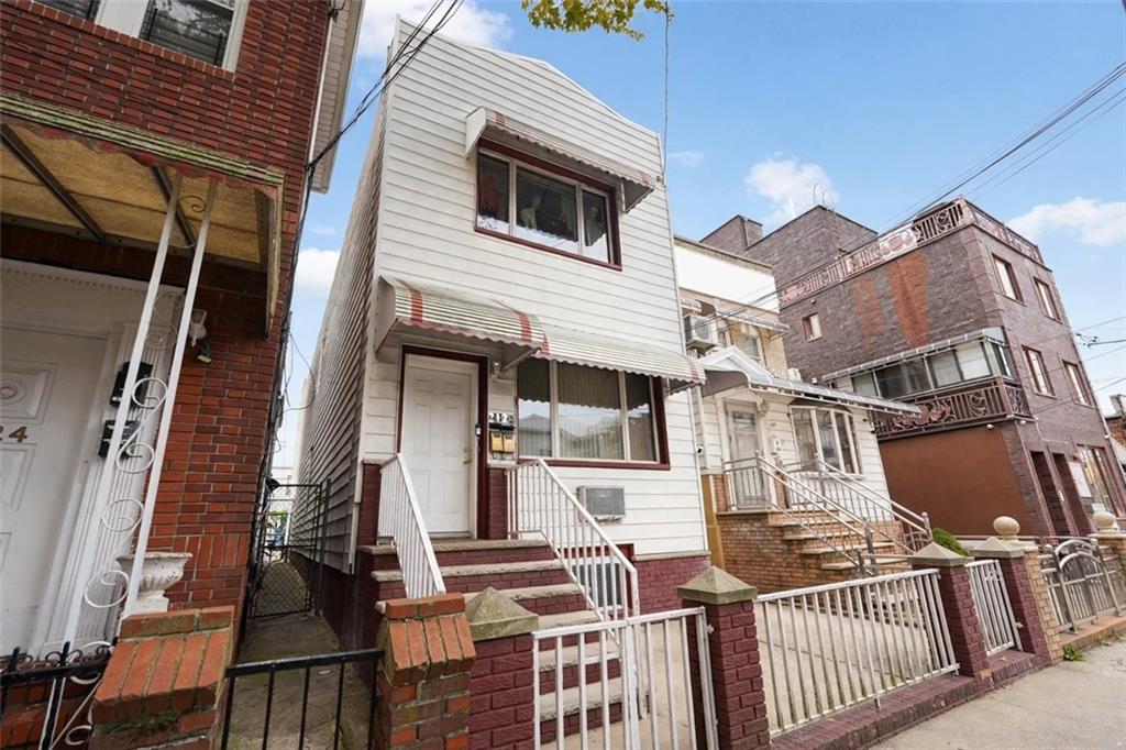 2122 West 9th Gravesend 11223 New York photo