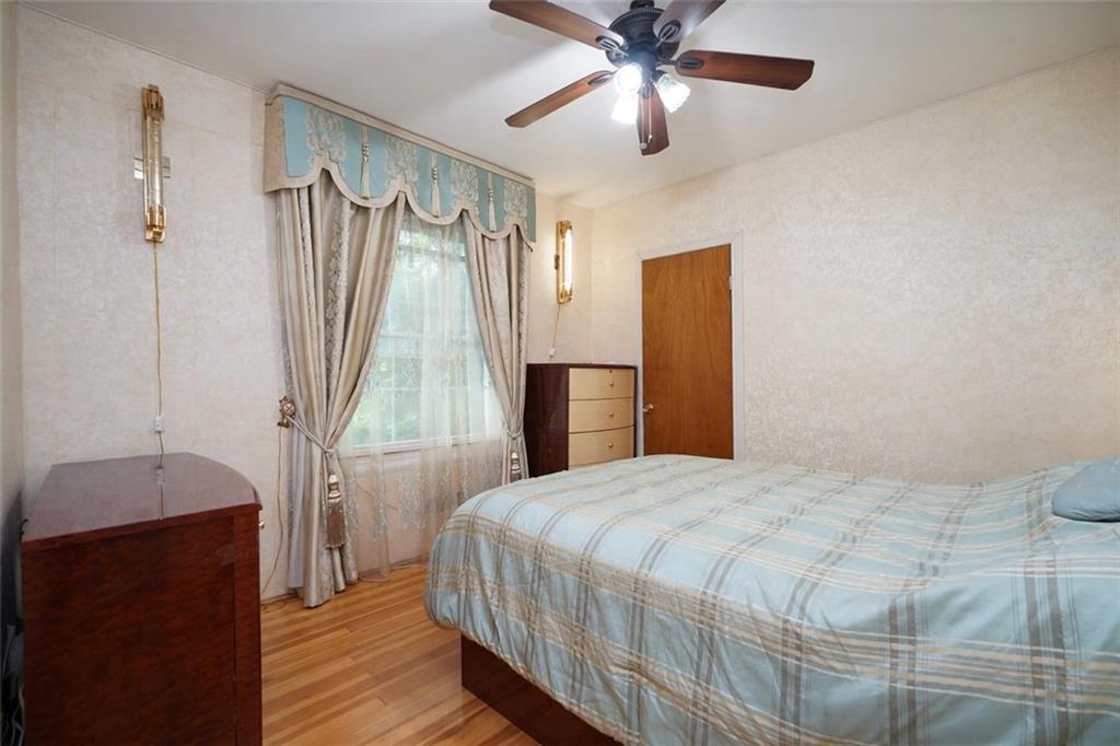 2122 West 9th Gravesend 11223 New York photo