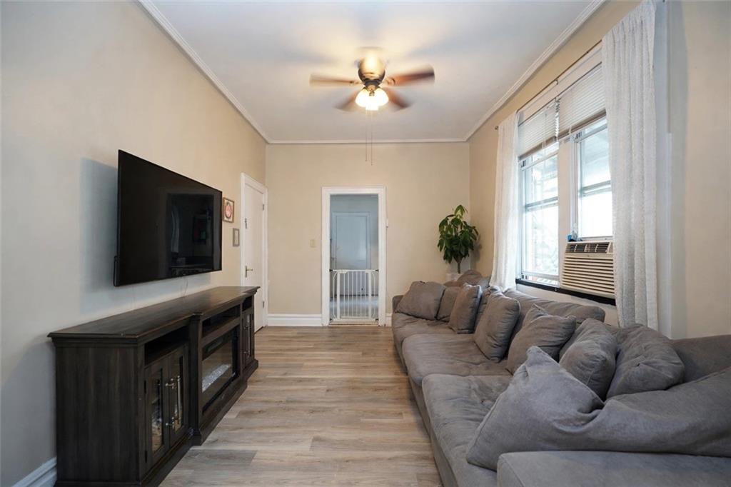 2122 West 9th Gravesend 11223 New York photo
