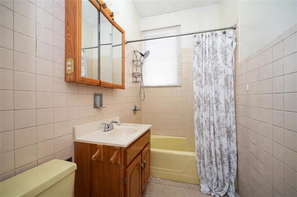 2122 West 9th Gravesend 11223 New York photo