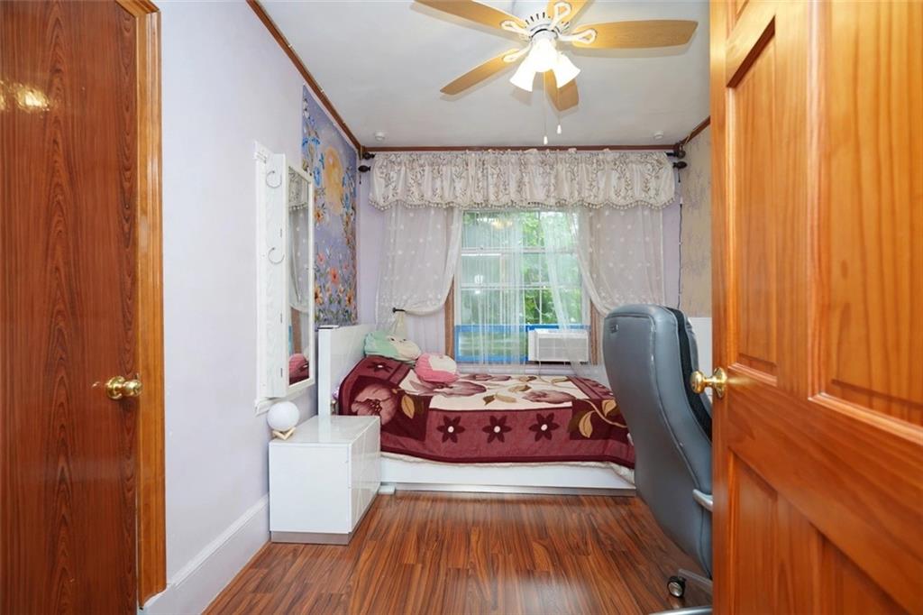 2122 West 9th Gravesend 11223 New York photo