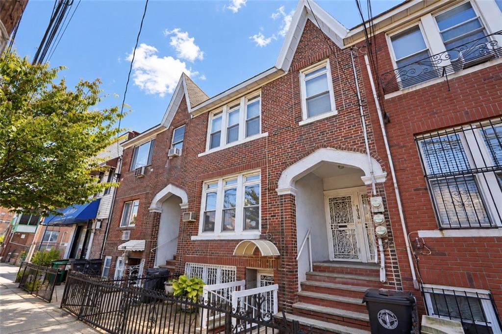https://benbayrealty.s3.amazonaws.com/brooklynmls/505169/1jpg