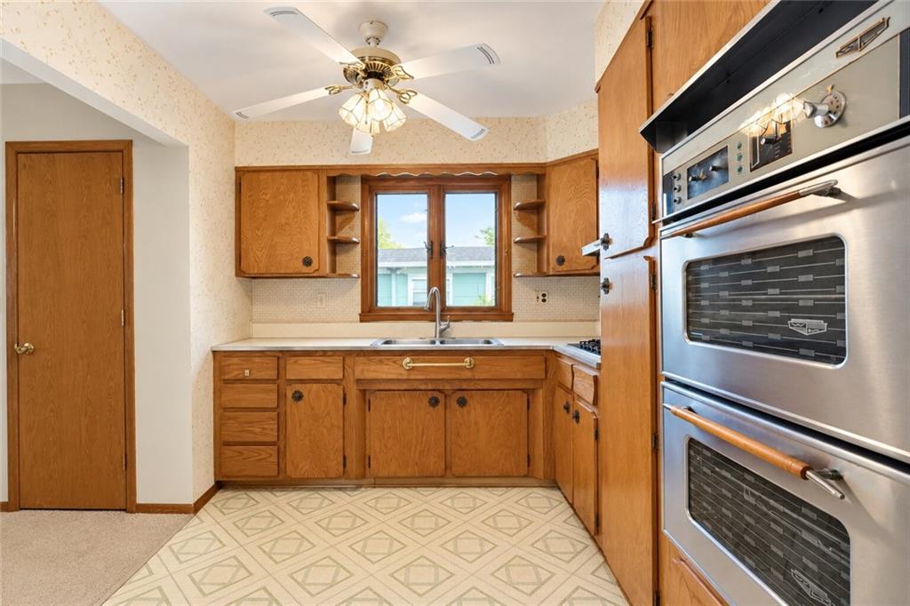 84 Augusta Eltingville 10312 New York photo