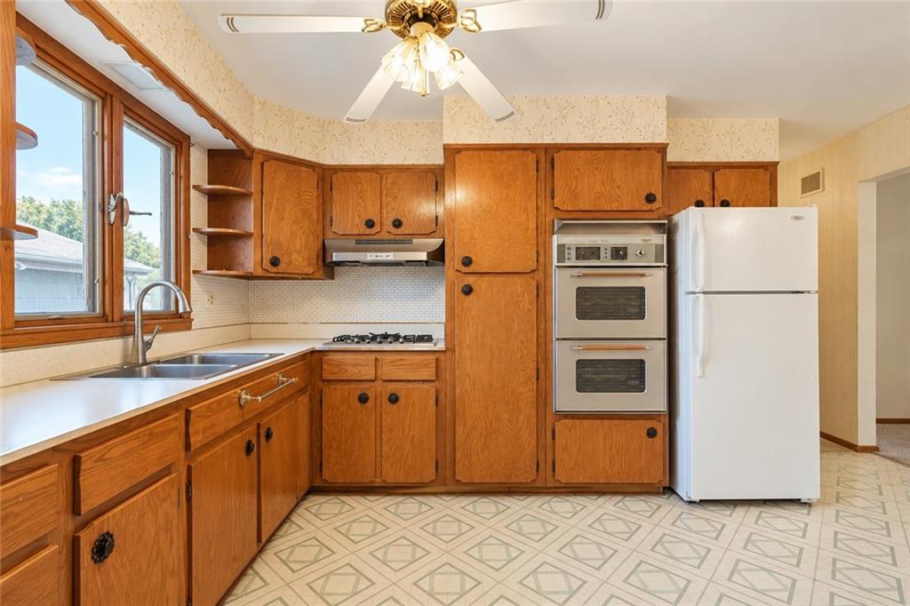 84 Augusta Eltingville 10312 New York photo