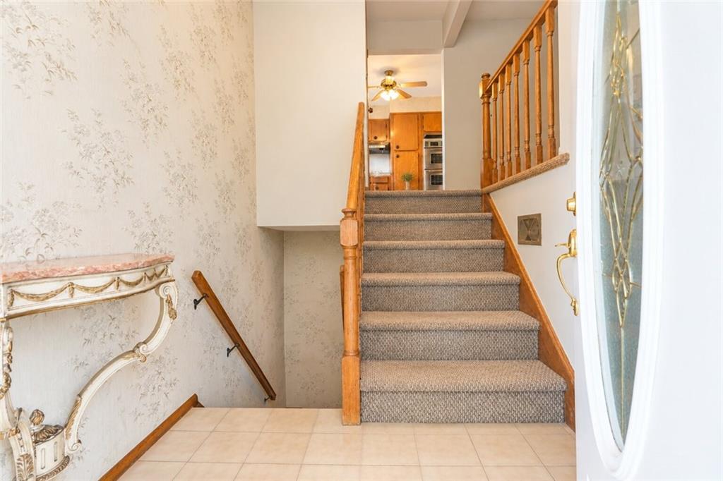 84 Augusta Eltingville 10312 New York photo