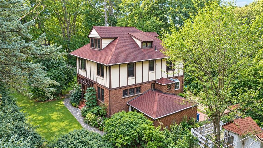 https://benbayrealty.s3.amazonaws.com/brooklynmls/505354/PhotoOct09202625605PM60jpg