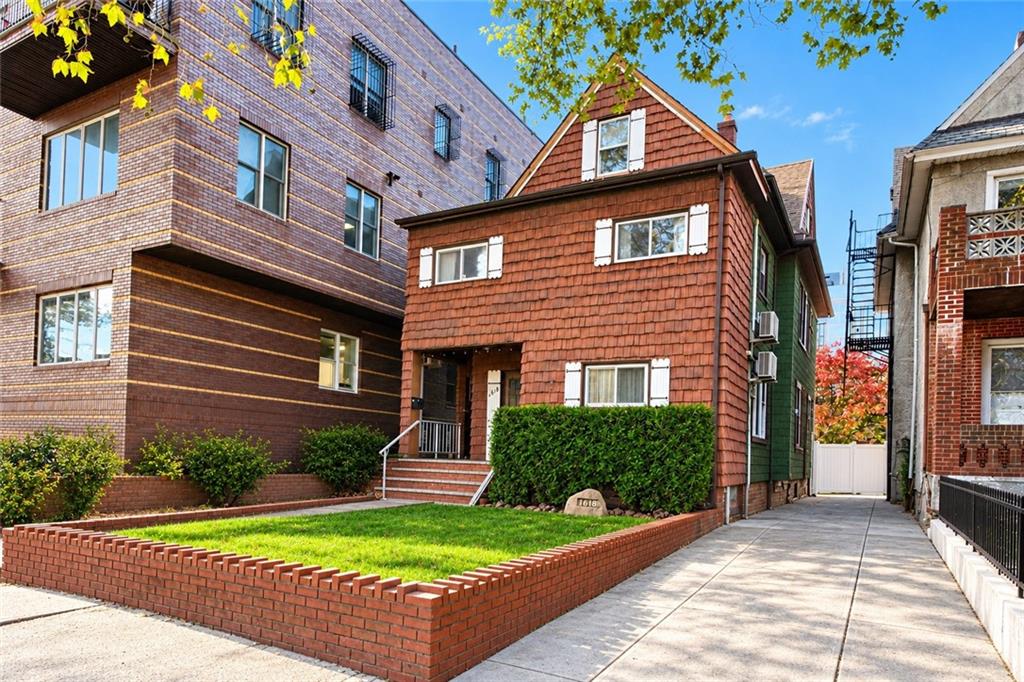 https://benbayrealty.s3.amazonaws.com/brooklynmls/505619/PhotoApr272022112226PMjpg